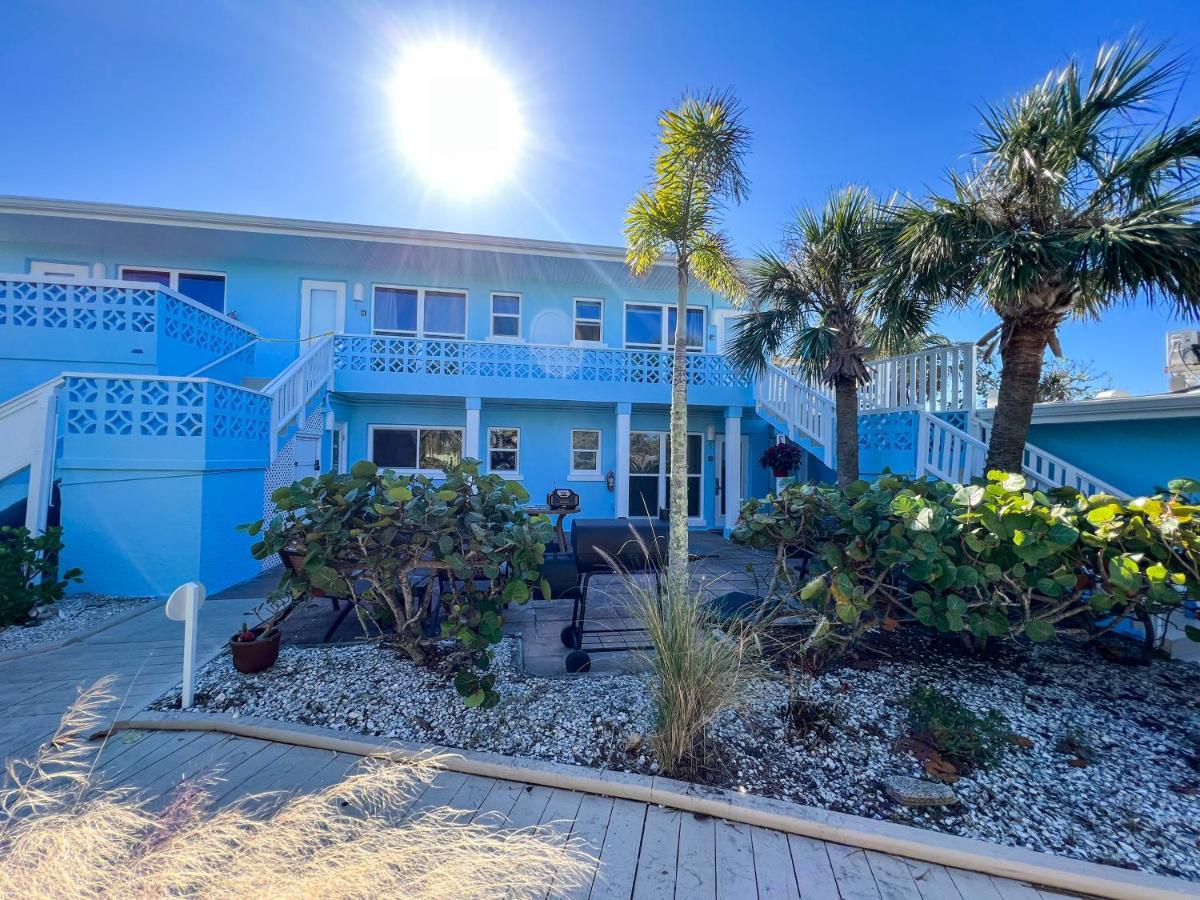 Pearl Beach Inn Englewood Exteriör bild