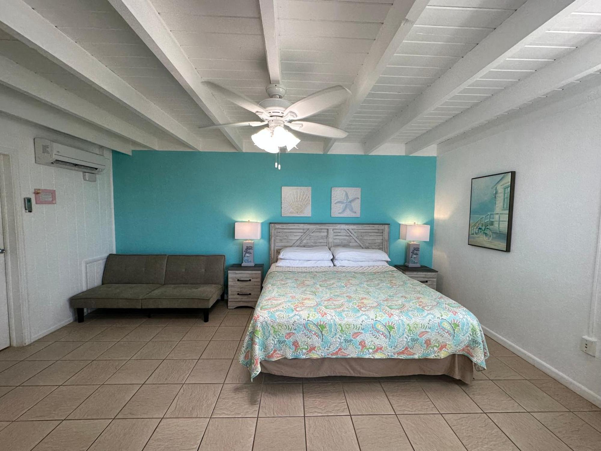 Pearl Beach Inn Englewood Exteriör bild